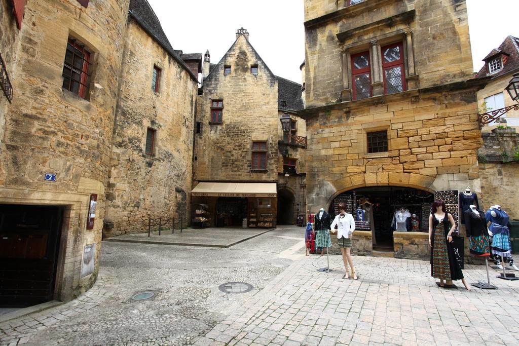 Apartament Le Royere Sarlat-la-Canéda Zewnętrze zdjęcie