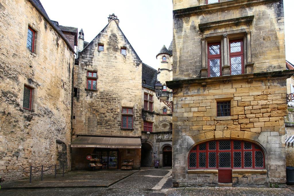 Apartament Le Royere Sarlat-la-Canéda Zewnętrze zdjęcie